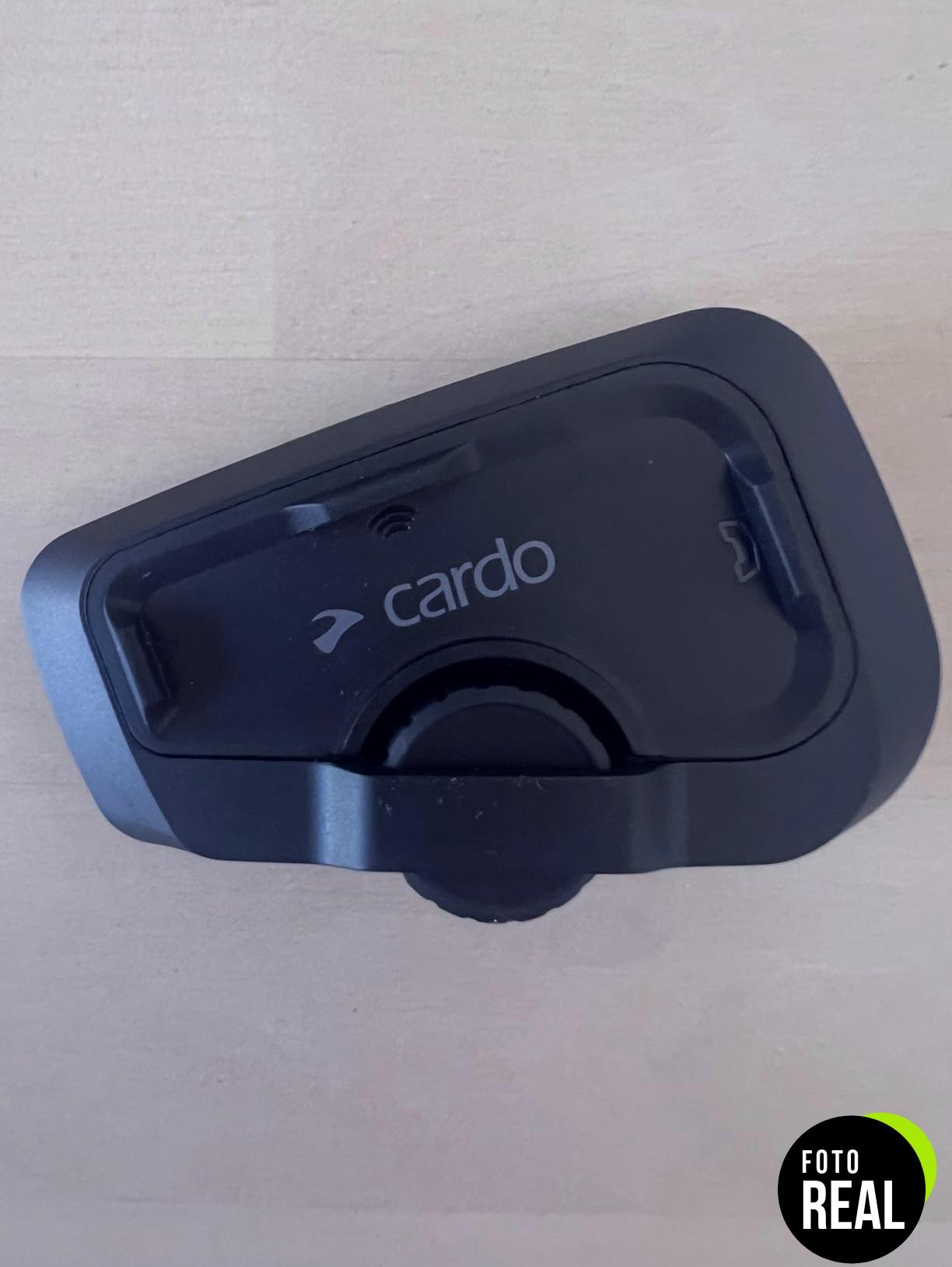 cardo-freecom-2x-intercomunicador-bluetooth-foto-2