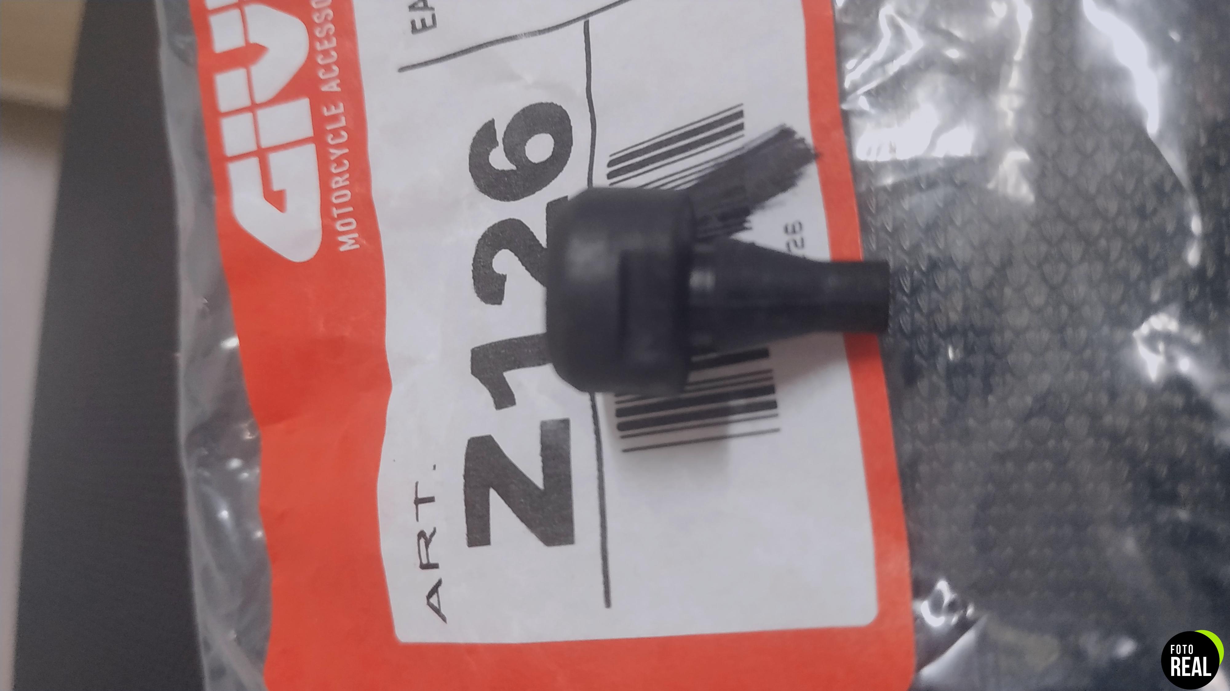 givi-z126-parachoques-goma-foto-1